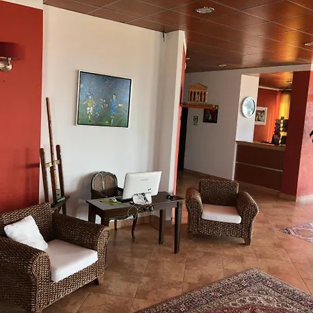 Antica Perla Отель 4*