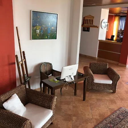 Antica Perla 4*