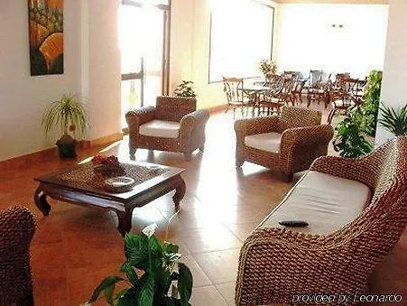 安提卡波拉住宅酒店
